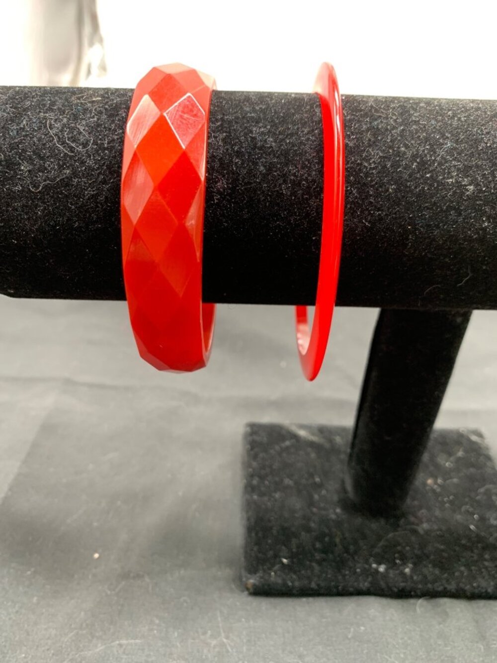 Set of 2 Red Faceted & Smooth Bakelite Plastic Bangle Bracelets